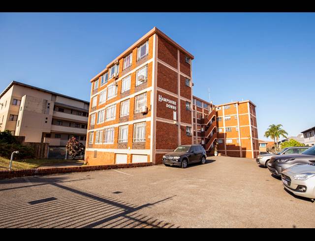 2 BEDROOM APARTMENT RENTED IN ESSENWOOD